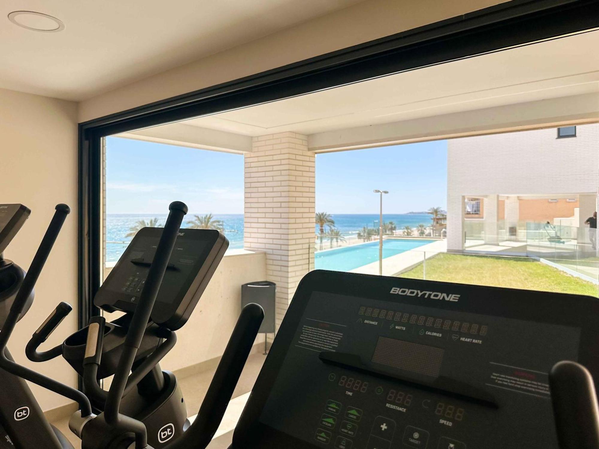 Lantia. Amaneceres De Ensueno Y Piscina Con Vistas Appartement El Campello Buitenkant foto